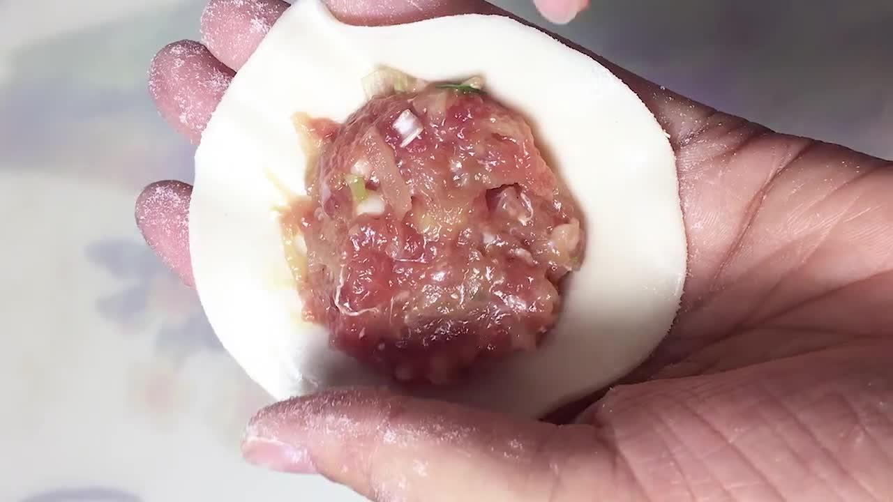 牛肉饺子煮出来发酸怎么调汁补救,牛肉饺子干柴怎么办