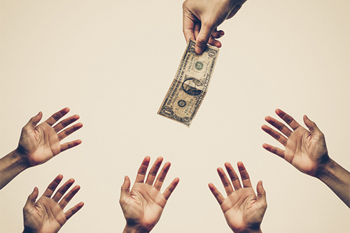 【投中·24H】传富士康创投出售所持阿里股份；雷军回应10亿赌局