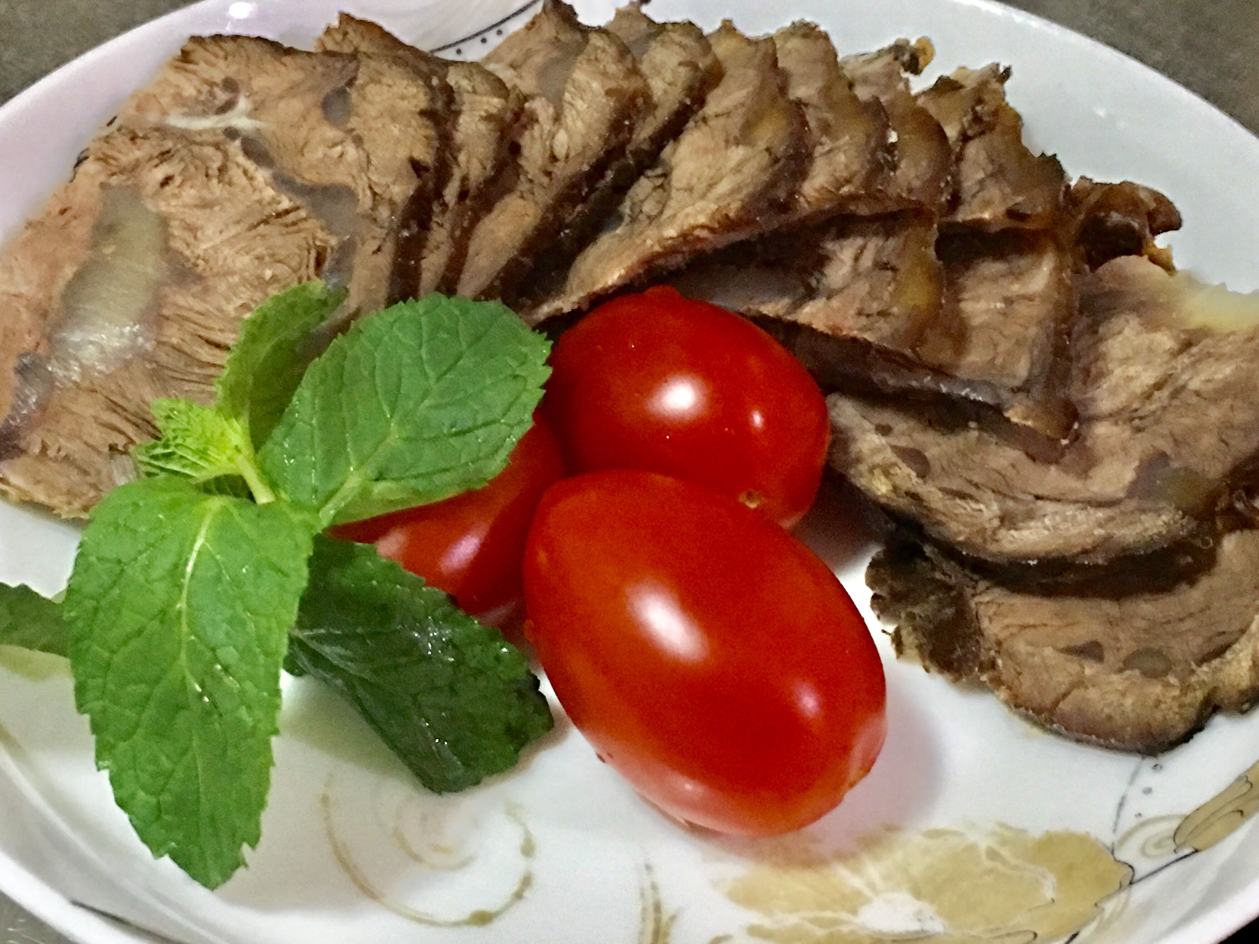 酱牛肉简单的家常做法,酱牛肉的家常做法简单做法