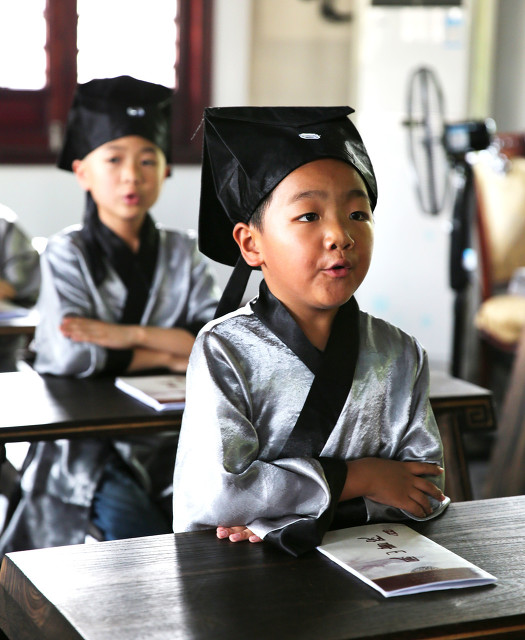 三字经是孔子写的还是孟子写的,三字经是国学还是儒学