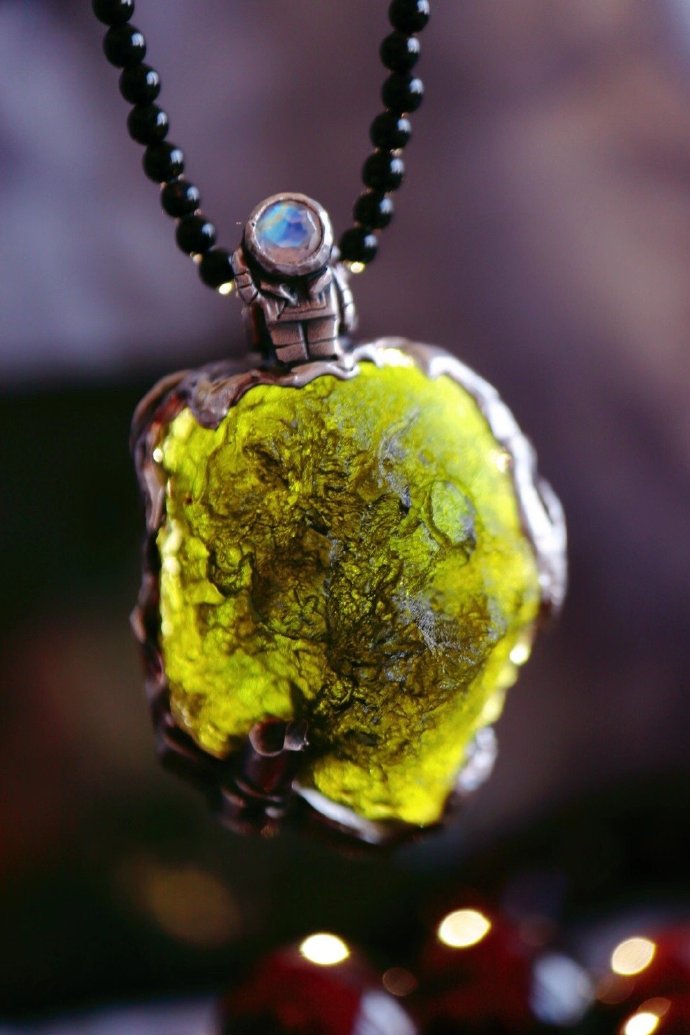 七夕节给女朋友送什么首饰好呢,七夕节礼物送什么首饰好