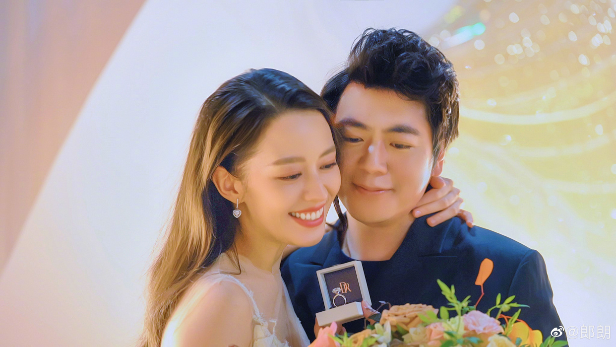 郎朗吉娜同款dr钻戒多少钱,郎朗定制的dr捧花钻戒