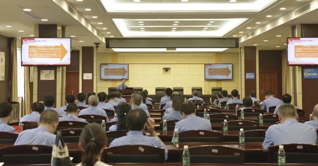 拉练观摩工作,拉练看作风转变