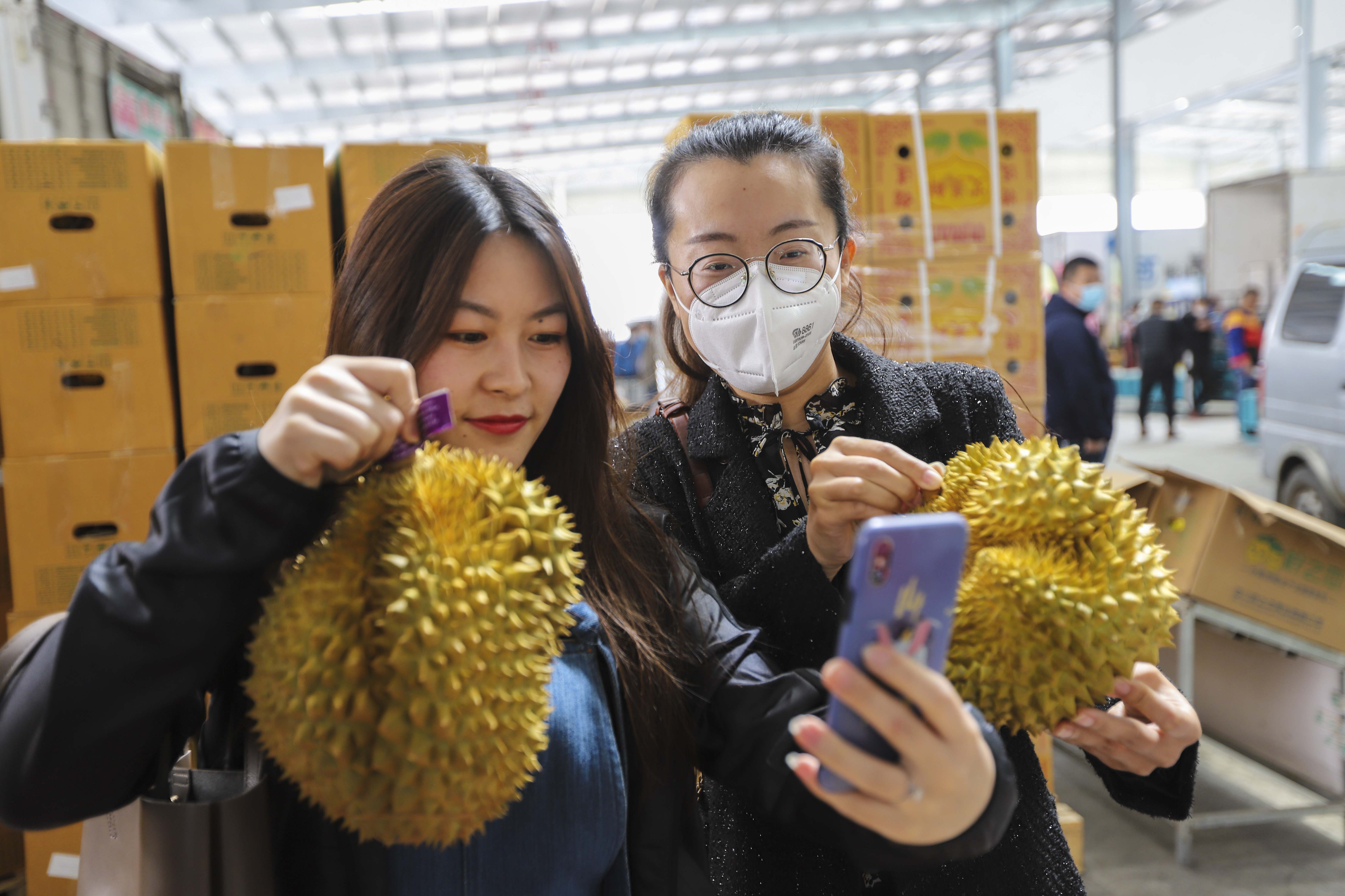 泰国榴莲金枕甜甜的,泰国金枕榴莲泰美味什么价格