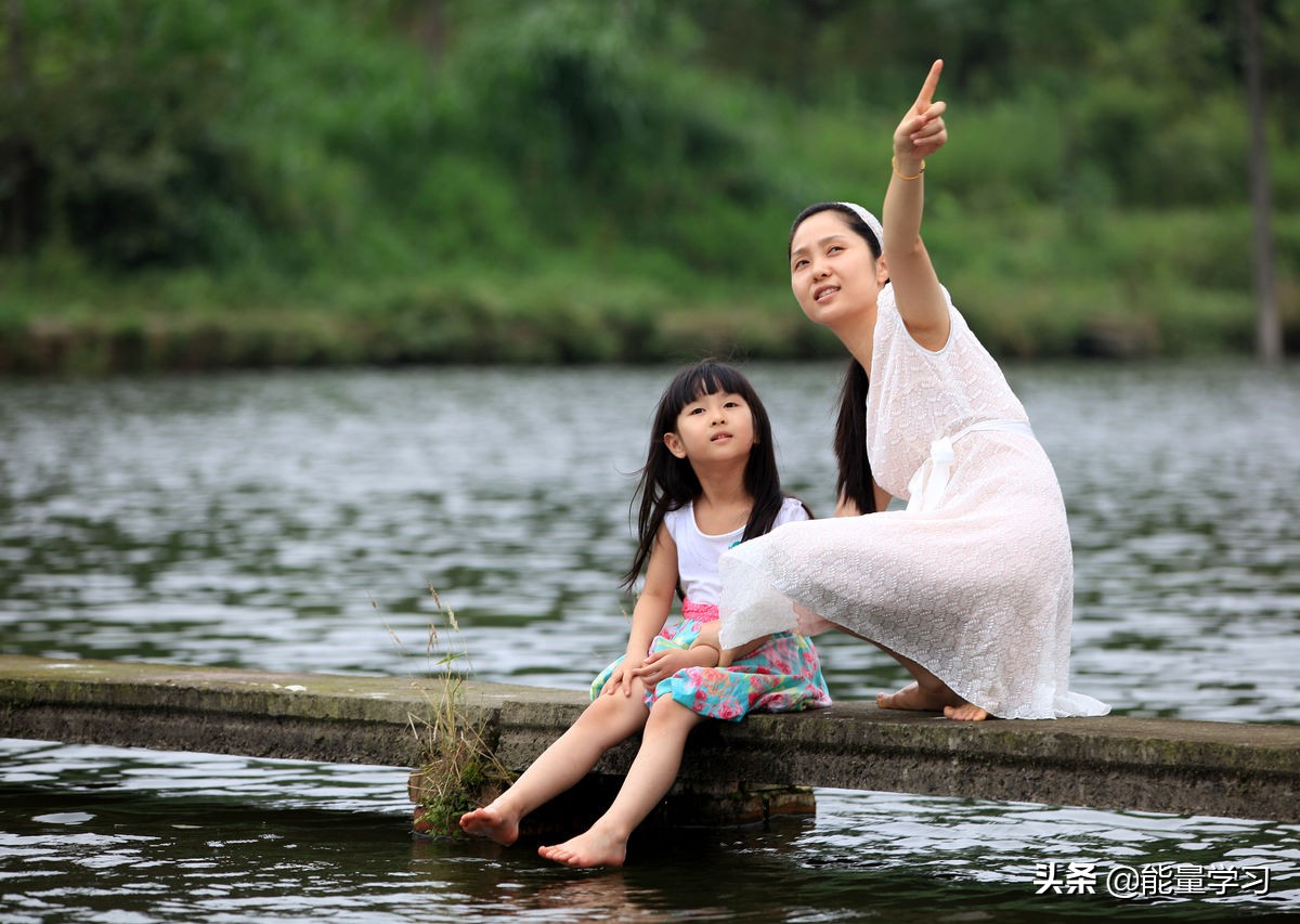 2021高考语文作文最热门话题,2020高考作文热点评析素材