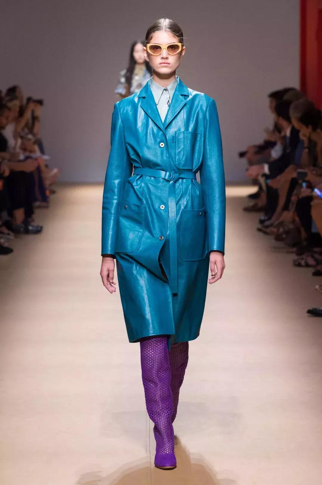 好看的貂皮毛女装,集齐七色召唤