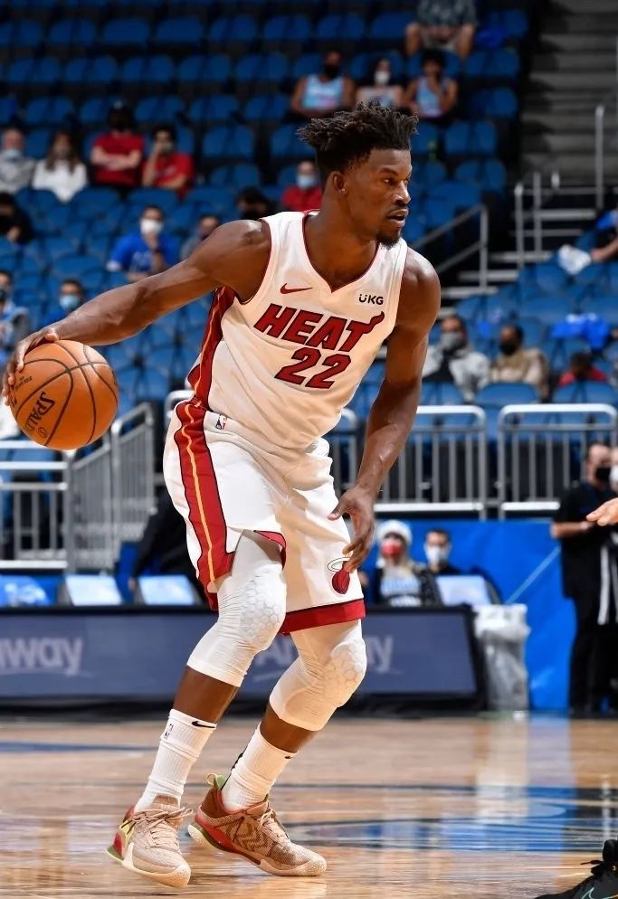 乔丹神奇变向,乔丹传奇回放