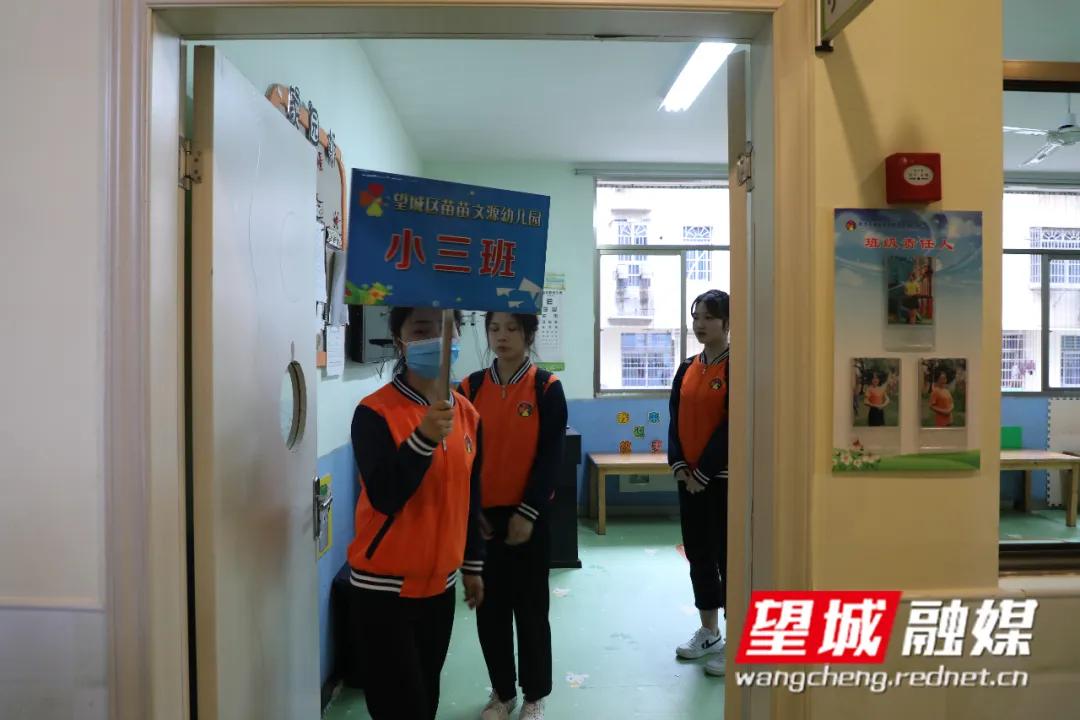 幼园迎新年入园视频,幼儿园开学欢迎孩子回归视频