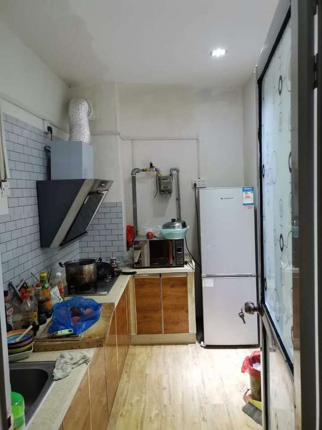 法院公示:驻马店豪车、住宅集体拍卖!雷克萨斯、众泰