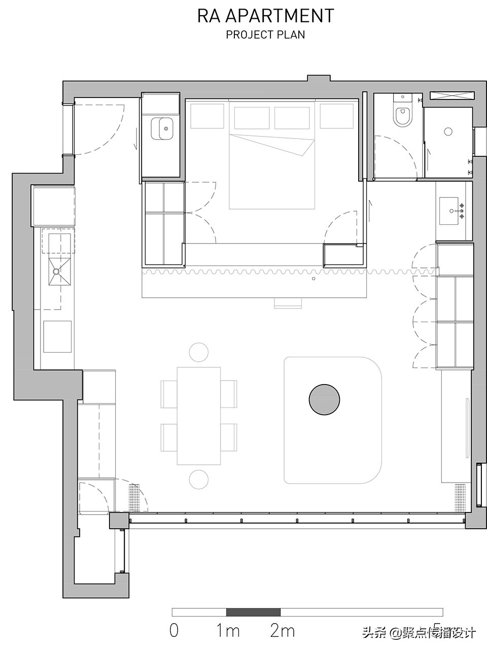 床头与床尾两边都有柱子风水好吗,床尾有柱子的风水