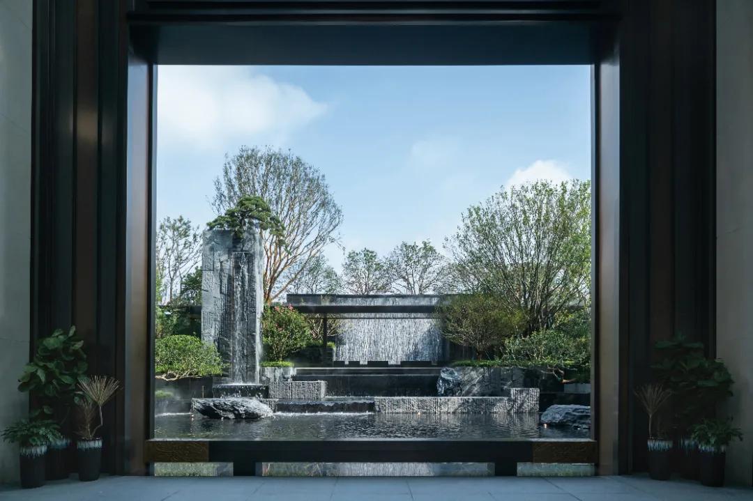 龙湖兰园天序露台,咫尺繁华的隐逸居所龙湖兰园天序