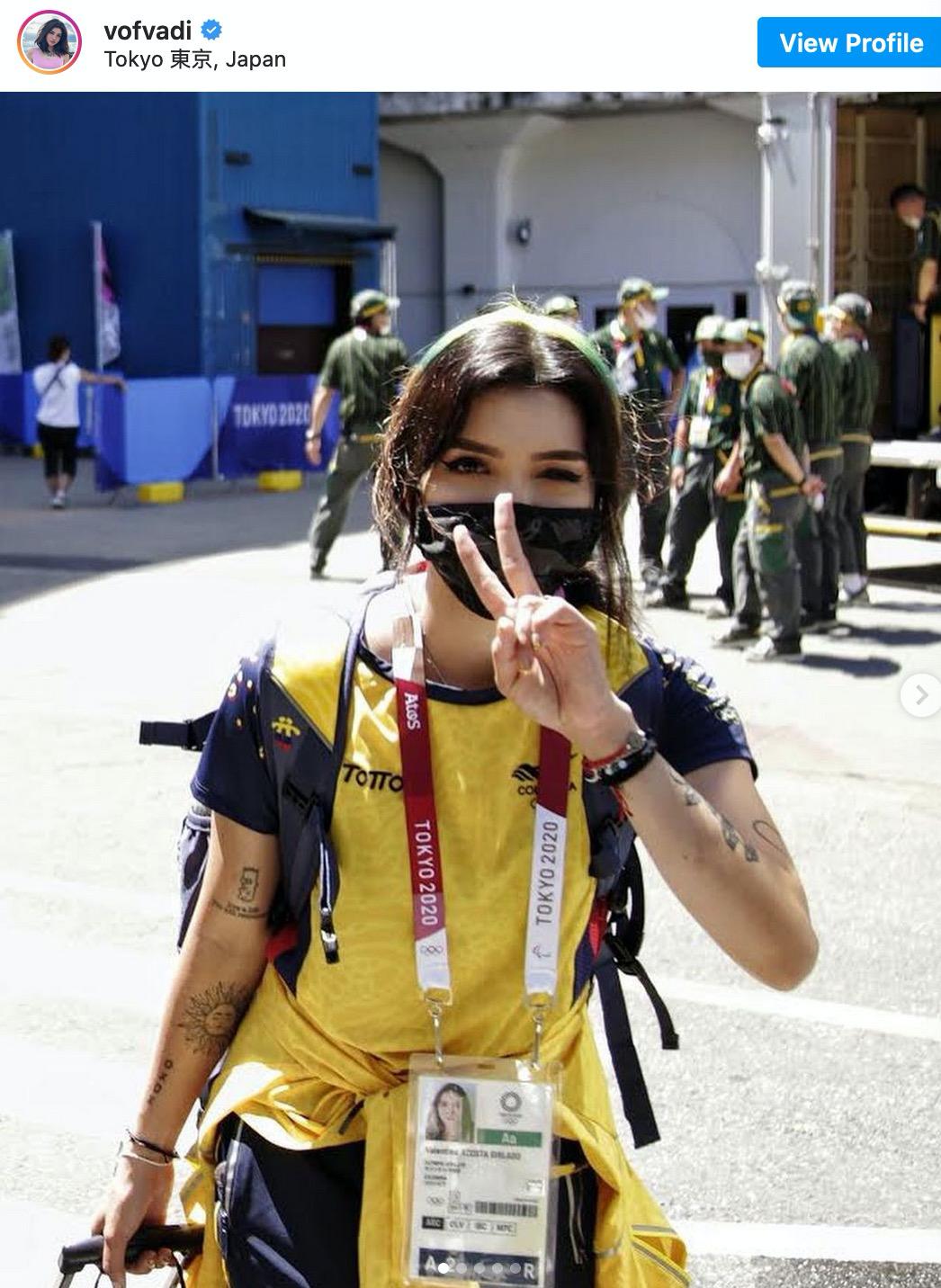 “她的那一箭射在了我的心中！”东京奥运赛场，这位令宅男疯狂的清纯系美女射箭选手，场下却是那么奔放不羁