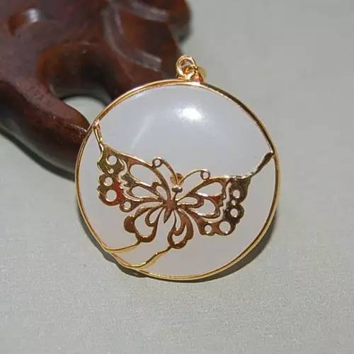 平安扣的寓意及佩戴禁忌,平安扣的寓意和美好句子