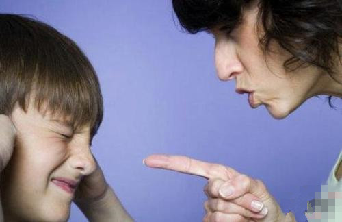 孩子过于偏激,孩子很偏执怎么教育