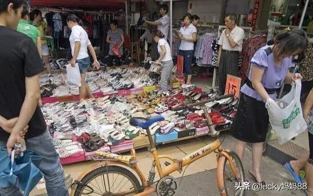 摆摊12天赚钱的方法,新人小白零成本摆摊赚钱