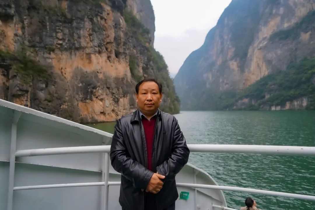 小三峡和小小三峡有什么区别,小三峡和小小三峡是一个景点吗