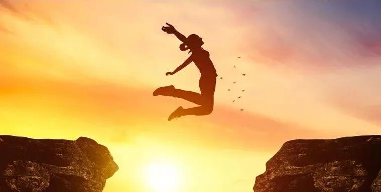 1/3的门店没开，销售额却增长了9%，这位董事长做对了什么？