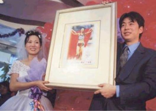 体坛冠军退役后遗症,体坛名将因伤退役都有谁