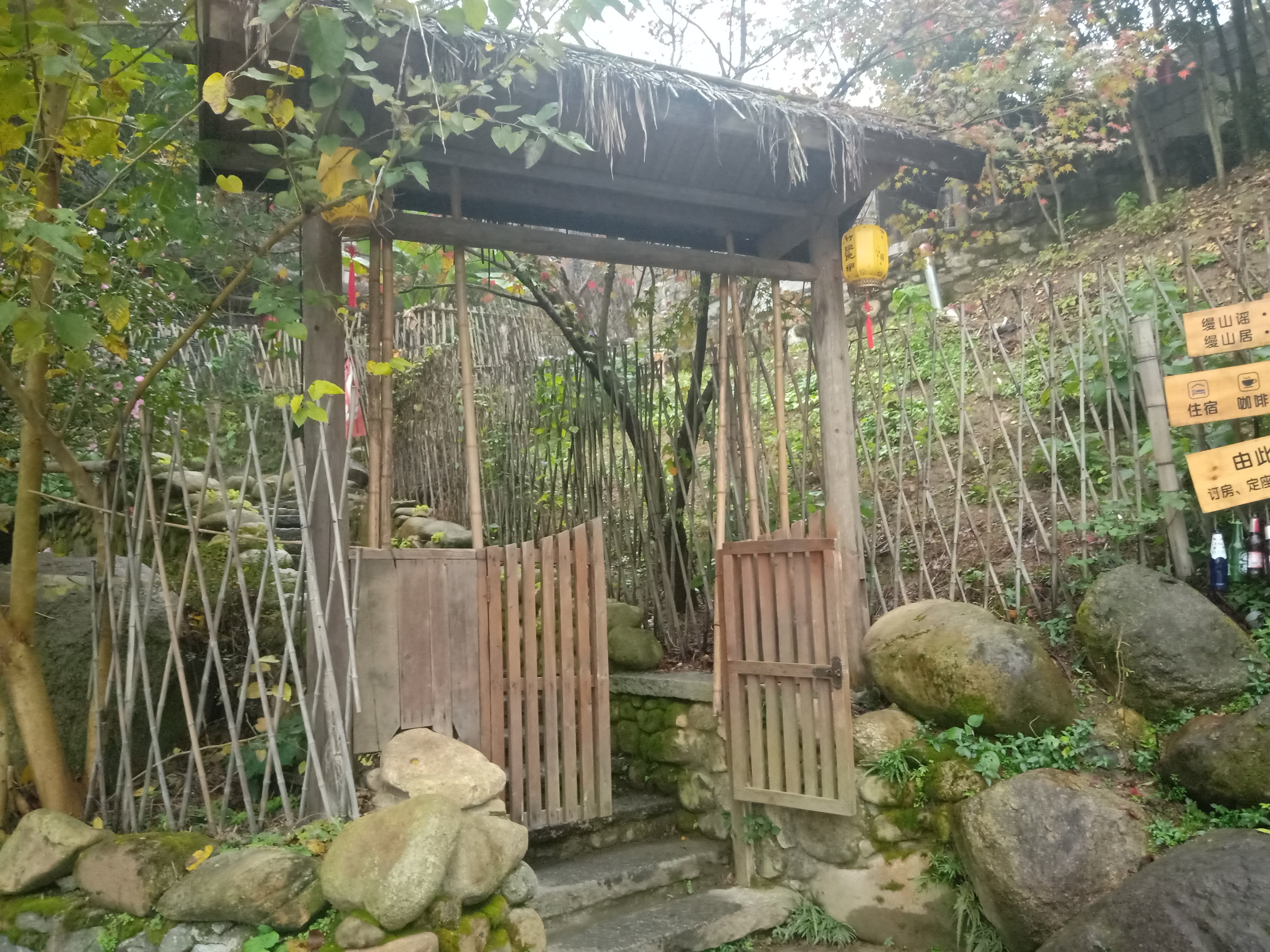 南昌梅岭溪谷秘境,南昌梅岭秘境