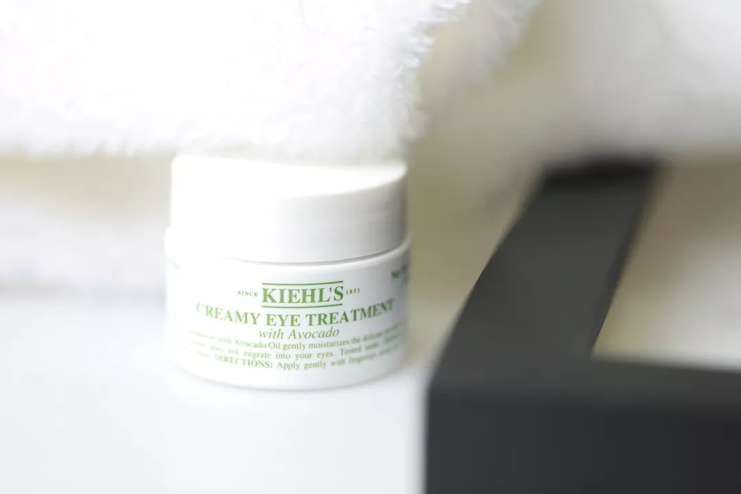 吴宣仪黑唇妆上热搜了是怎么回事,吴宣仪唇妆视频