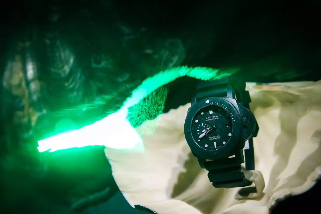 沛纳海luminor深海,沛纳海潜行埃及