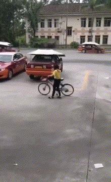 搞笑gif妹子的内心是崩溃的,搞笑gif妹子原来是个逗比