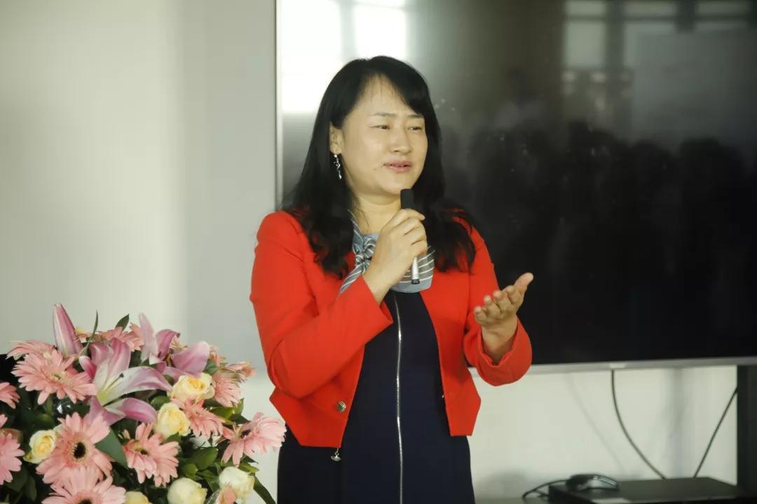 “乳此追求,就在中六”——我院乳腺外科1岁啦!