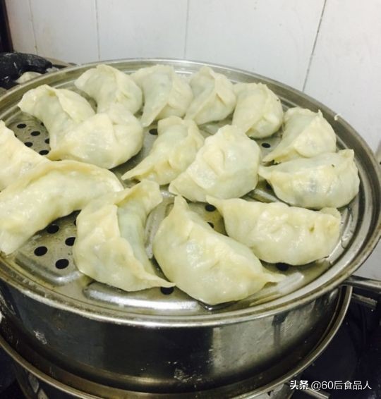 烫熟的面粉可以做什么,烫面加酵母发酵能做馒头吗