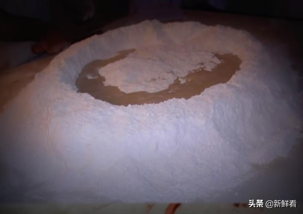 人造大理石叫什么名,真正的大理石和普通石材