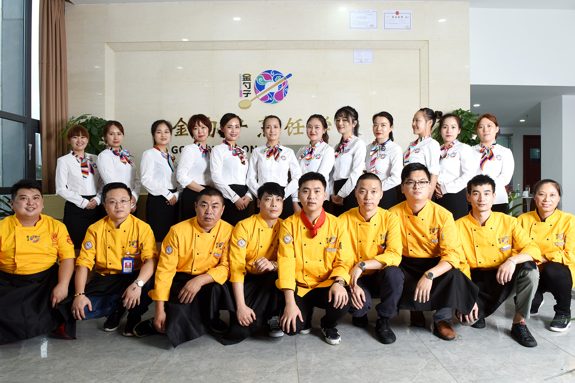 重庆小面适合在哪里开店,重庆小面馆加盟哪里学