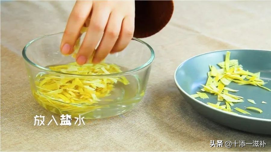 好喝又解腻的蜂蜜柚子茶,来杯蜂蜜柚子茶清凉一夏