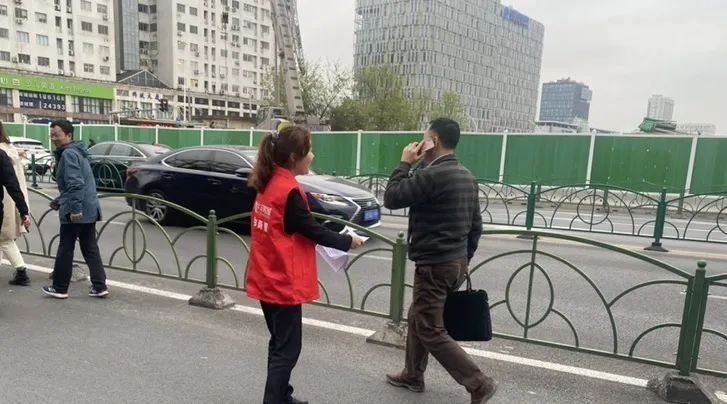 98年小姐姐的摆摊生活,98后小姐姐的生活记录