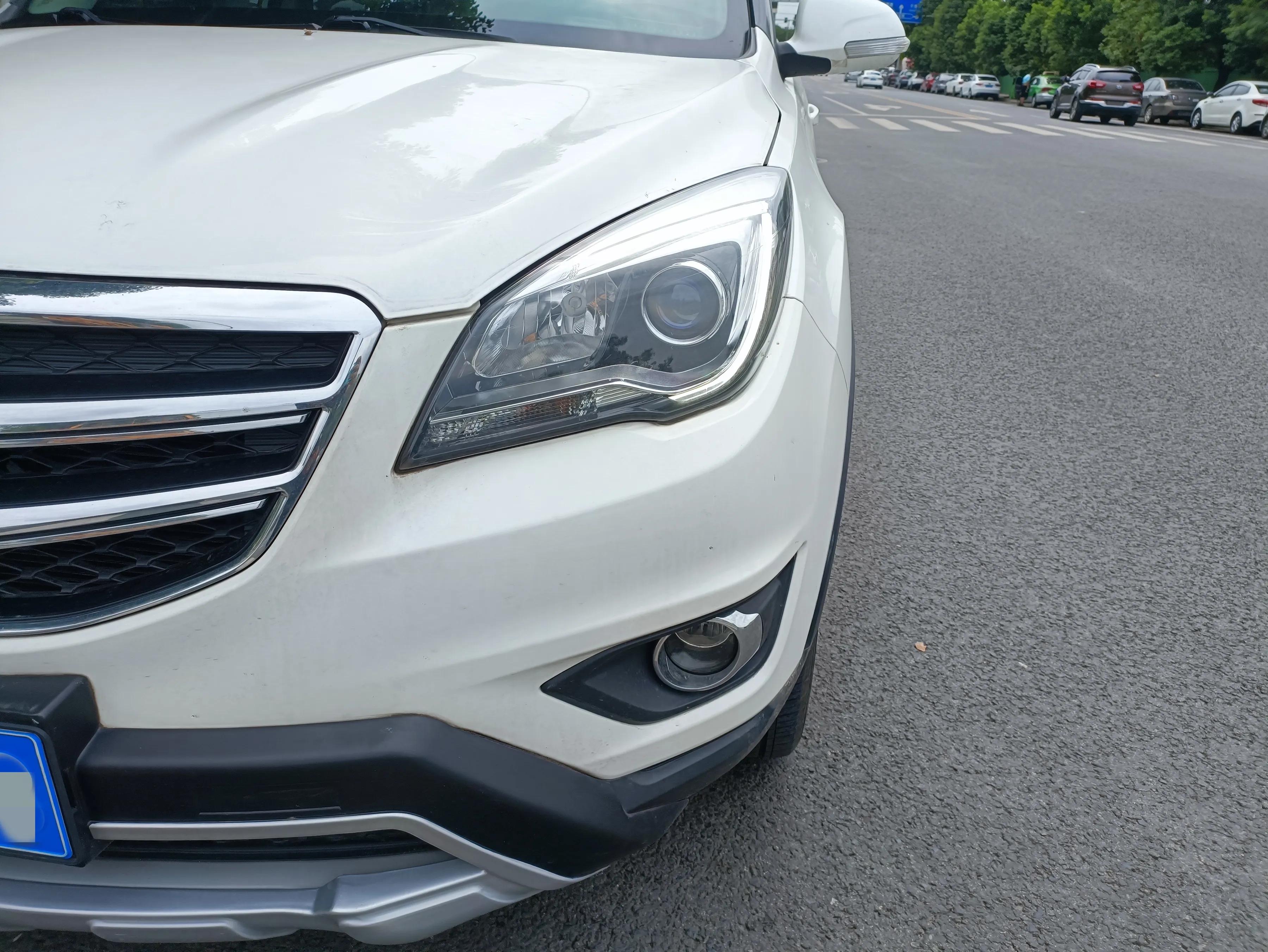 长安cs35suv油耗是多少,长安小型suvcs35豪华版