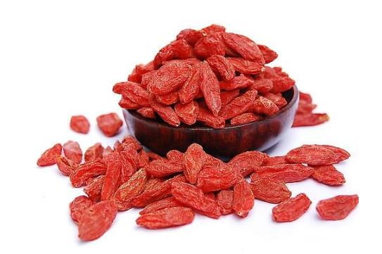 晨看*疆新**｜*疆新**已有35家医疗机构被取消定点资格，十二生肖*物文**乌市博物馆开展