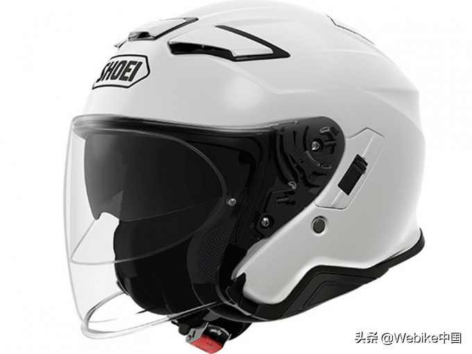 shoei与arai哪个好,shoei和arai外观颜值