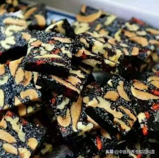 阿胶应该怎么吃教你三种食用方法,阿胶怎么吃才能补血效果最好