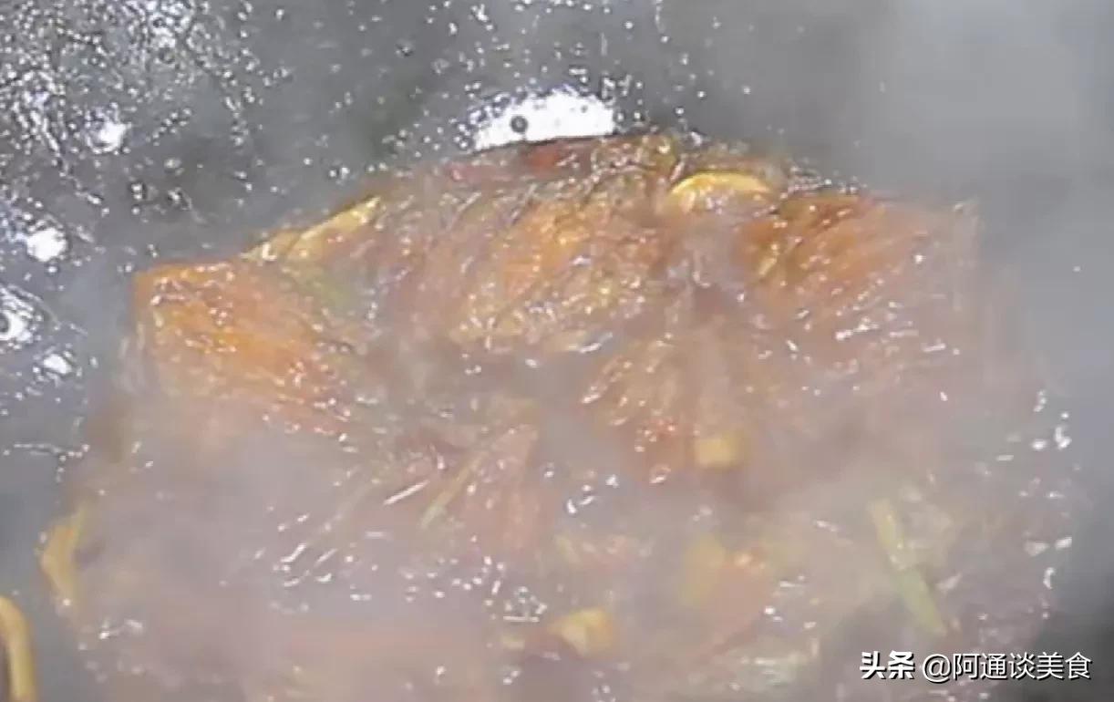 红烧带鱼这样做才好吃下饭小视频,红烧带鱼好吃入味的方法