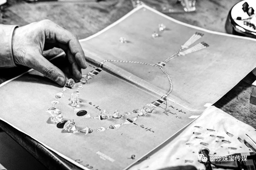 《三十而已》中卖了百万的珠宝真的是高订吗？看看真正的高订珠宝什么样