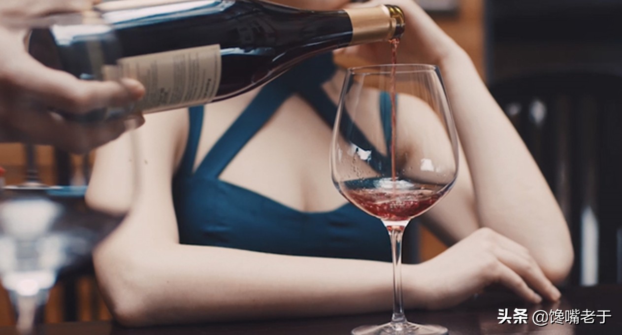 进口红酒怎么识别真假酒呢,买红酒认准渠道