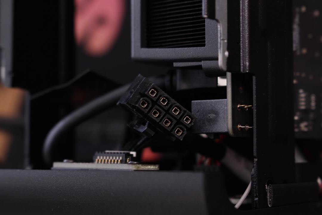 intelnuc骷髅峡谷8代,intelnuc猛虎峡谷i7