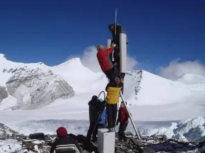 任正非如何度过这短暂的一生,任正非度过充满困难的一生