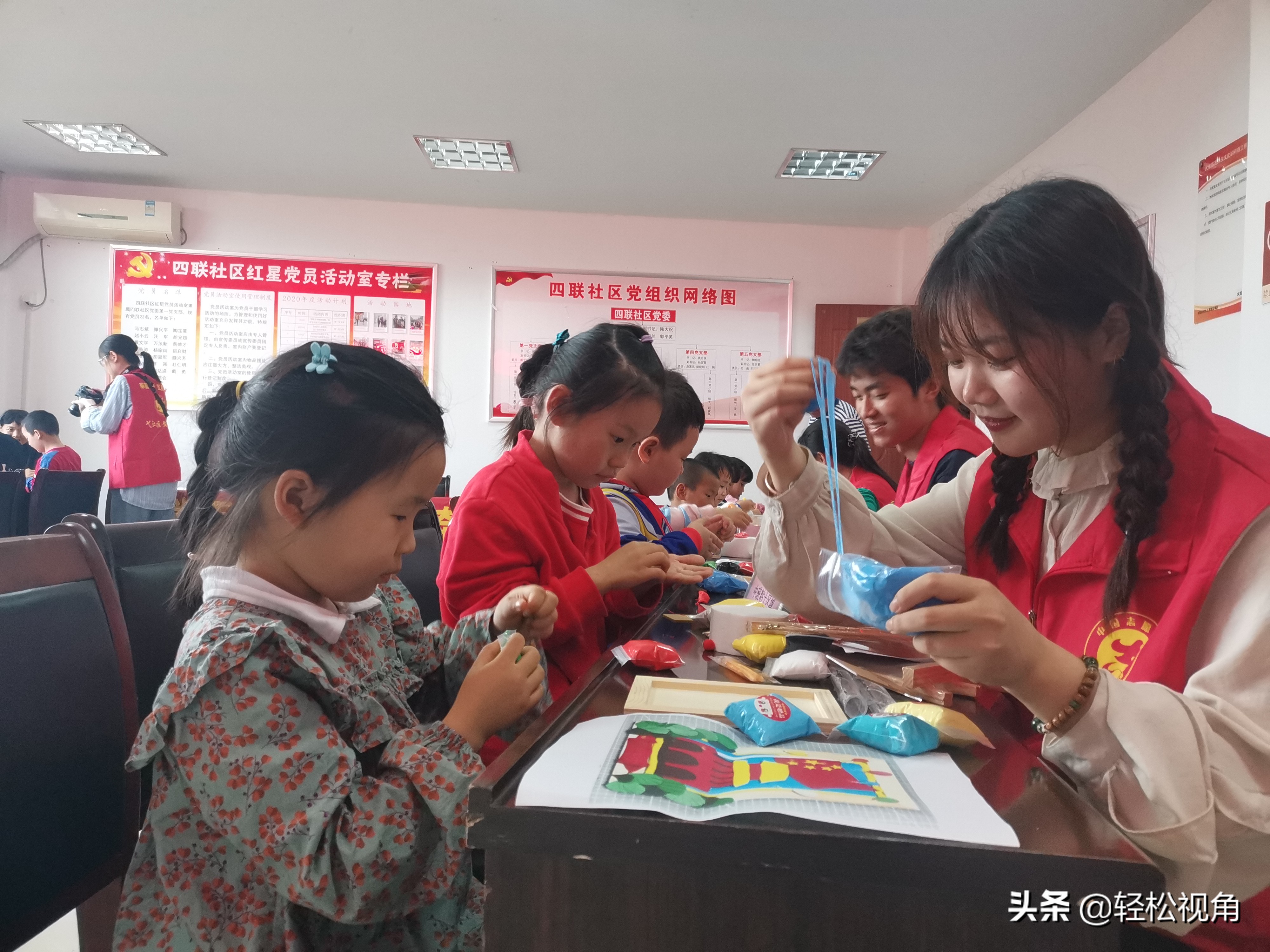 大手拉小手关爱儿童,大手拉小手关爱乡村儿童