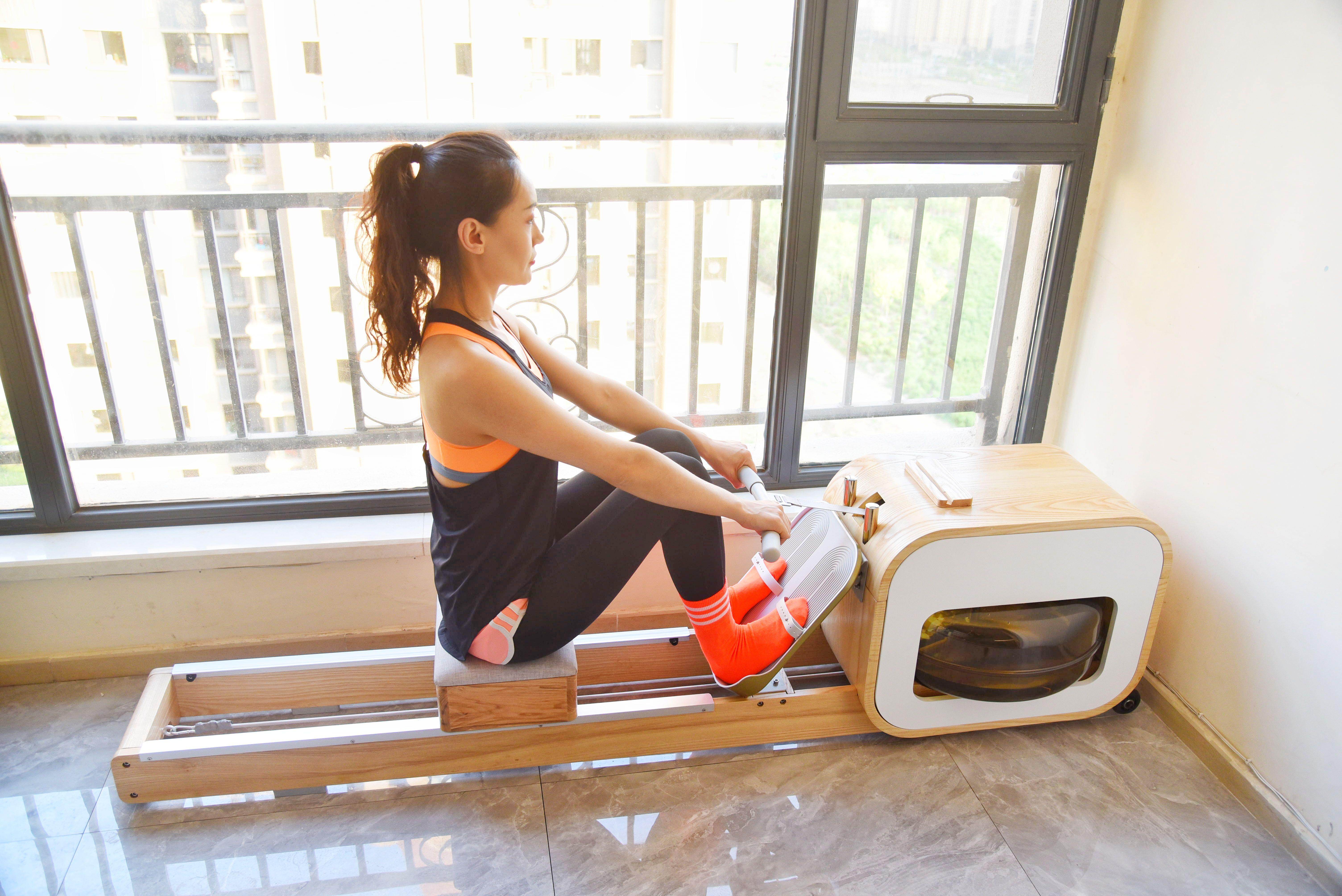 磁控划船机和水阻划船机哪种好,液压划船机和水桶划船机