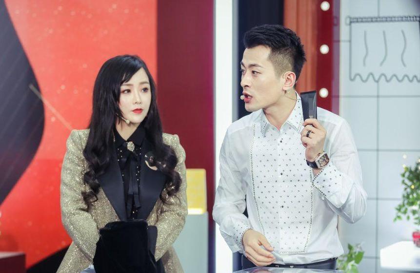 辛巴卖化妆品为什么比专柜便宜,辛巴卖化妆品清单