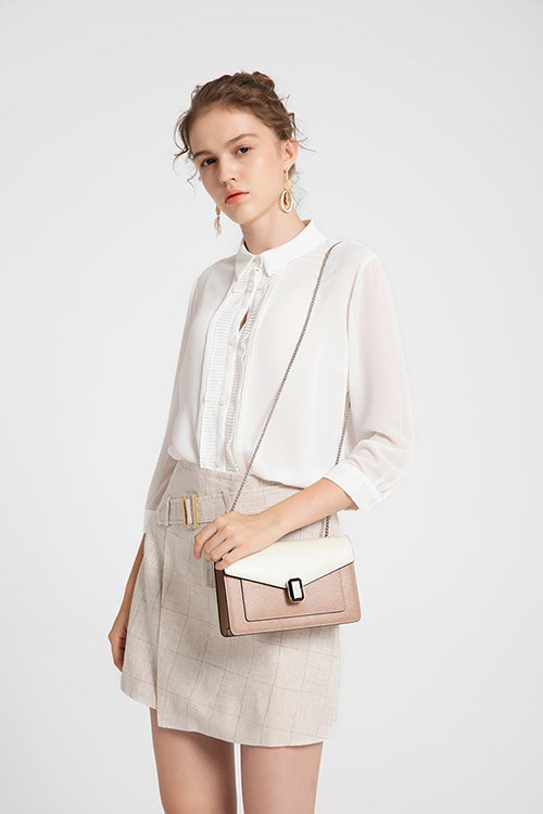 CAVINKALAN【小CK】职场“零负担”穿搭实录