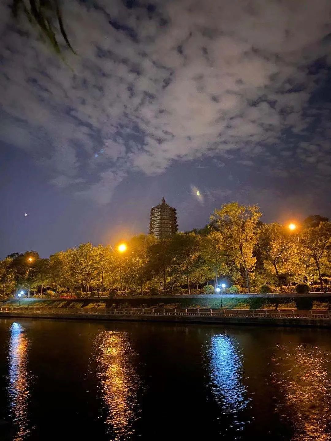 我和2018说再见,我和2020年说再见