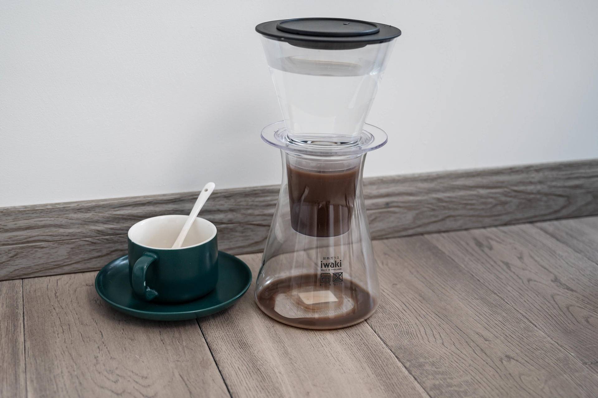 体验一碗到底的爽快，斥巨资购买一整套iwaki碗具