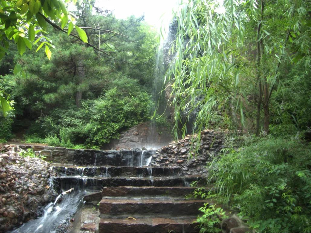 迁安山叶口吃什么,迁安山叶口山居农庄