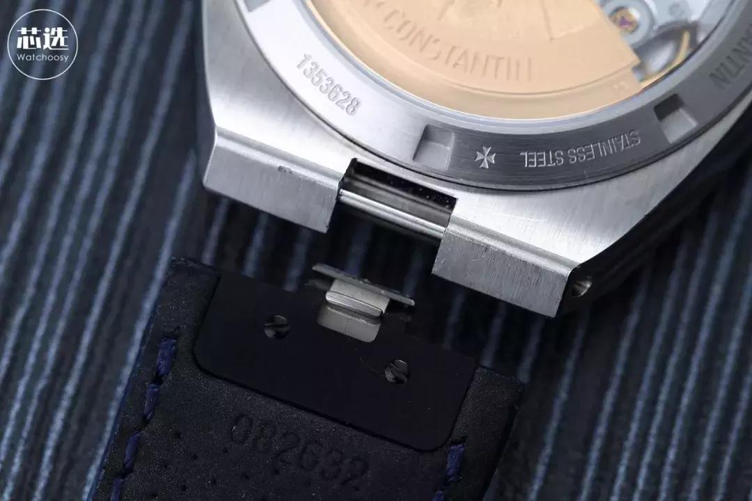 一个男人要有三块手表,男人要有几块表