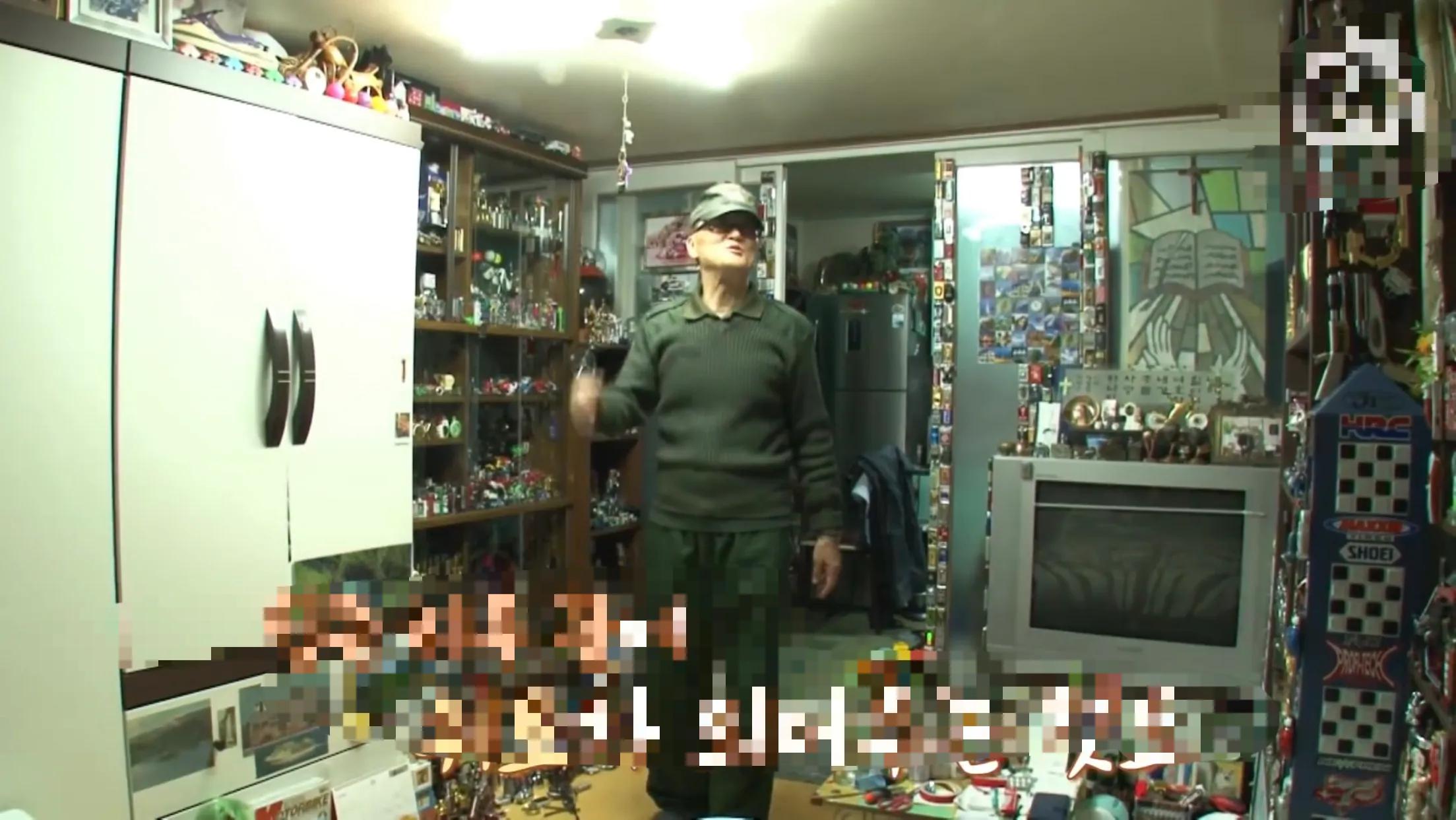 韩国大爷收藏打火机,大爷收藏的6000打火机